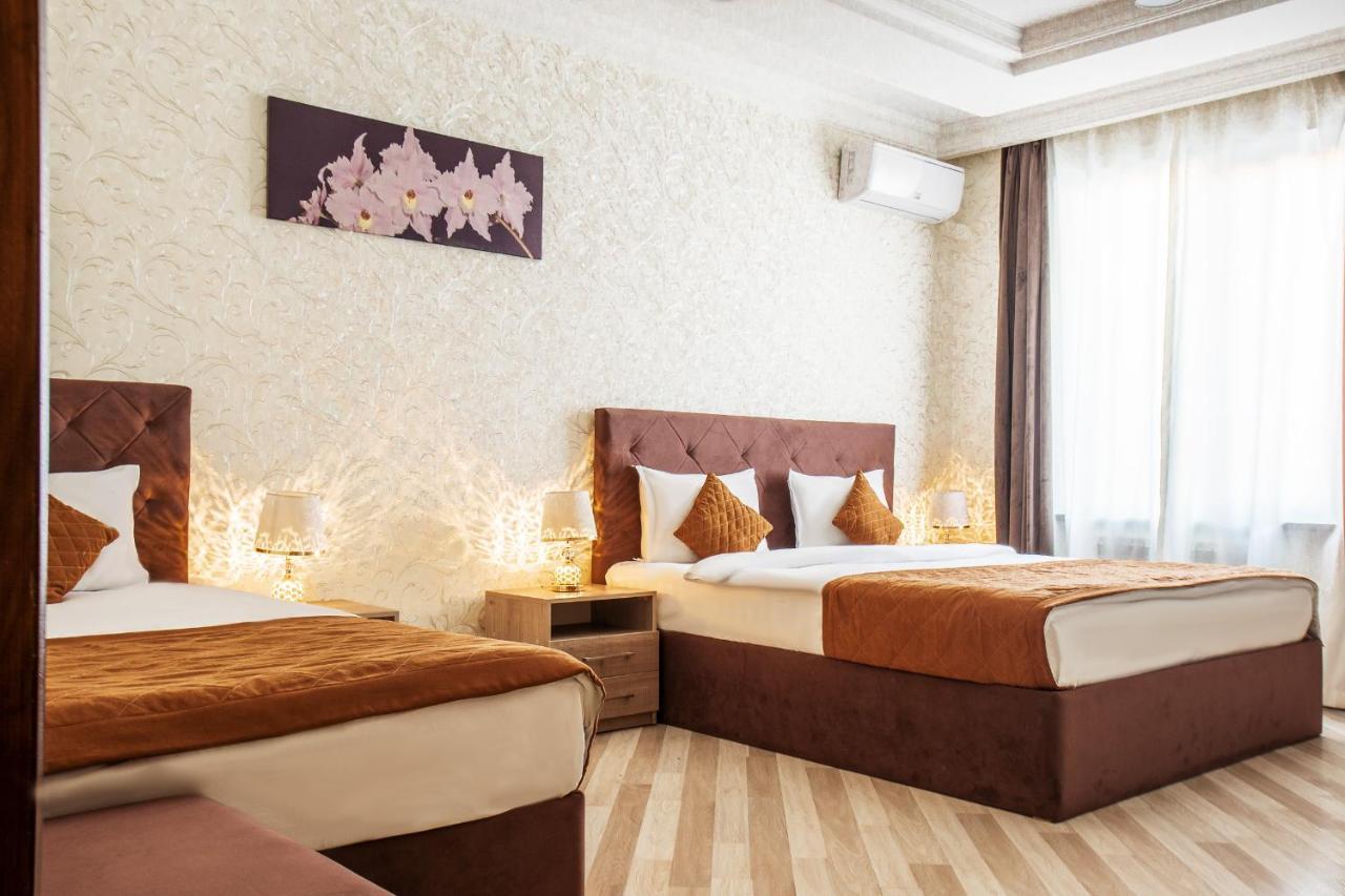 Manifa Hotel Tasjkent Buitenkant foto